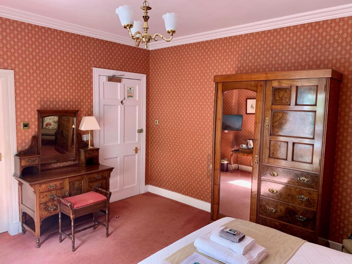 The Manor House Hotel Оубън Екстериор снимка